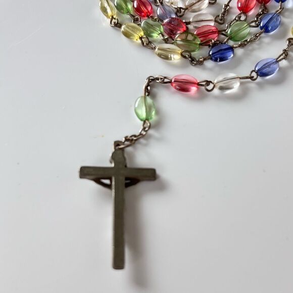 Vintage Multicolor Lucite Beaded Rosary - Picture 5 of 6